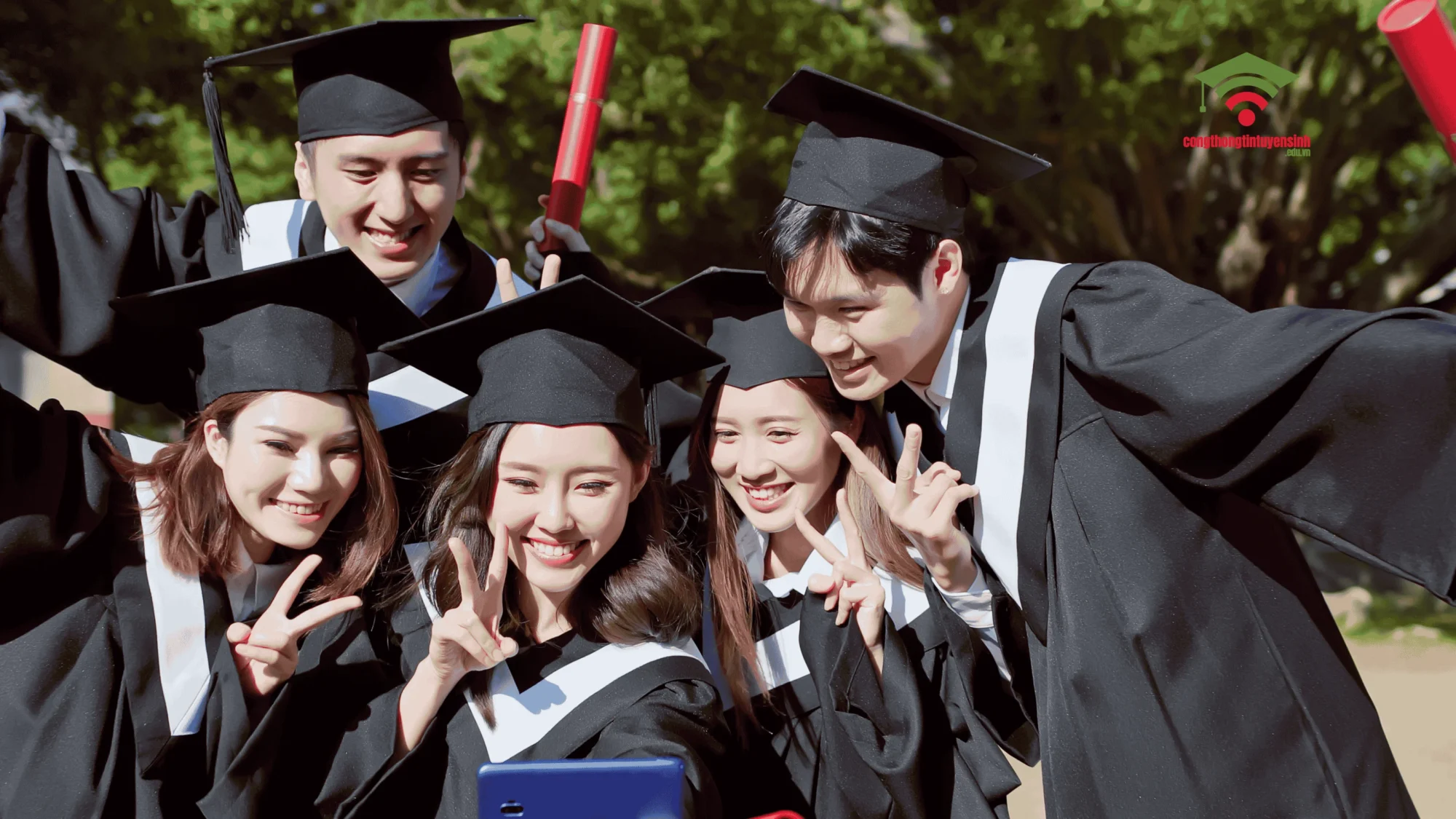 Các hình thức học đại học phù hợp người đi làm