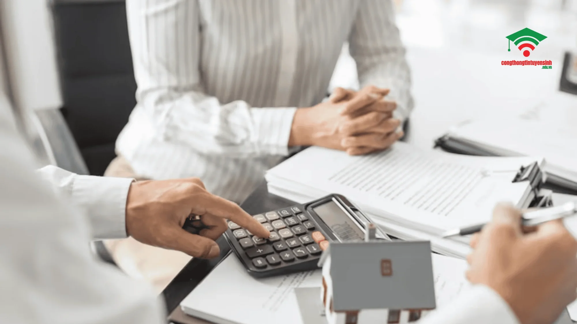 Câu hỏi thường gặp về mô tả công việc kế toán tổng hợp