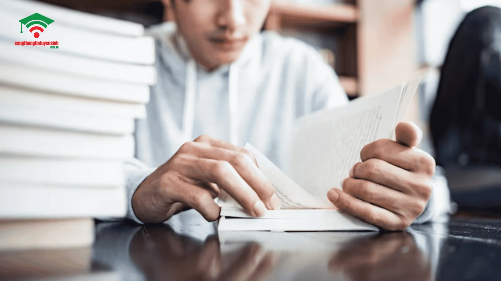 Thắc mắc liên quan đến câu hỏi học luật sư mấy năm