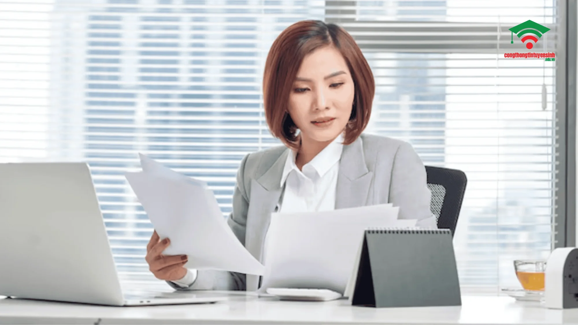 Thắc mắc liên quan đến con gái nên học kế toán hay kiểm toán