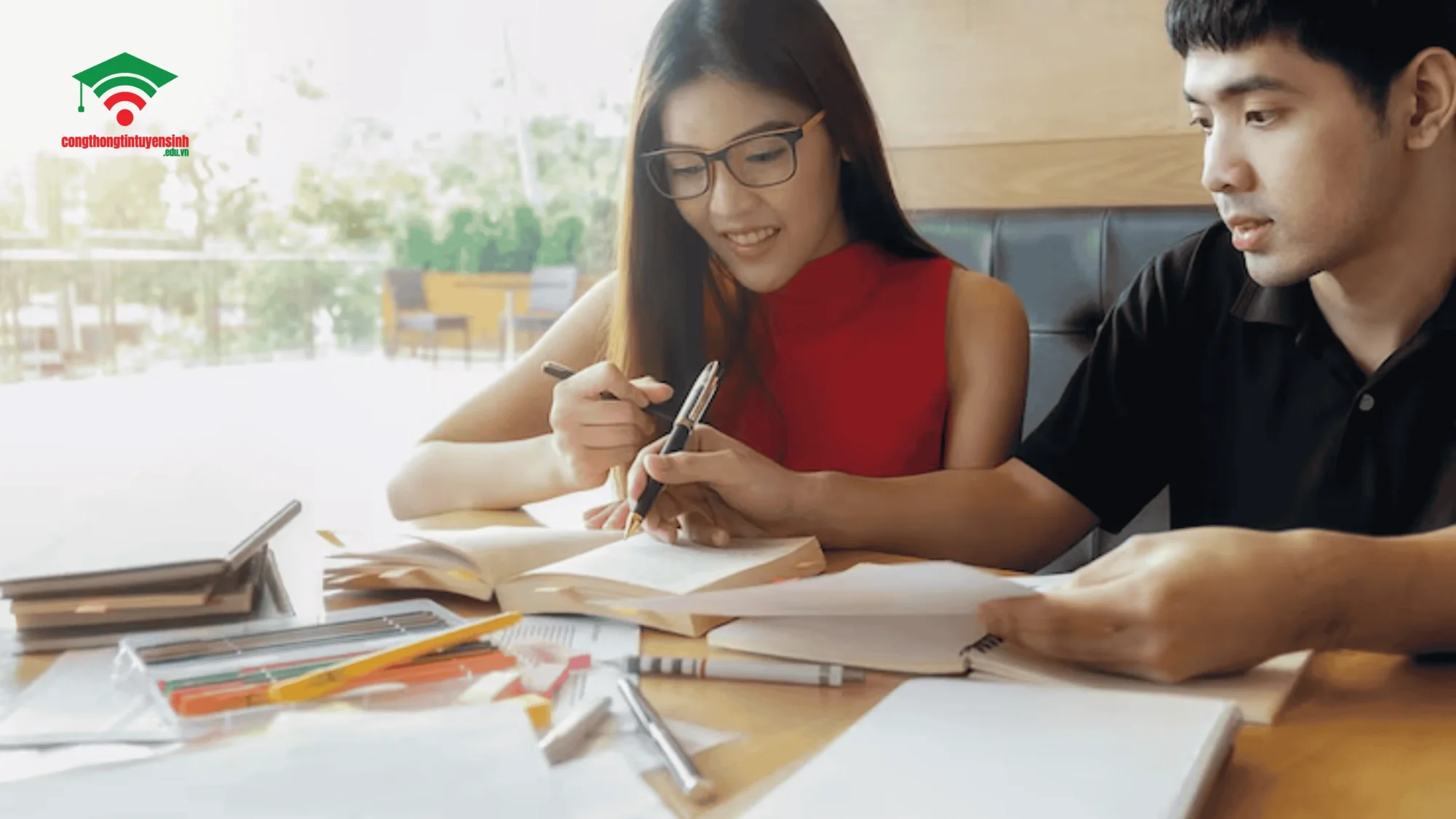 Thắc mắc liên quan đến hồ sơ hệ vừa học vừa làm