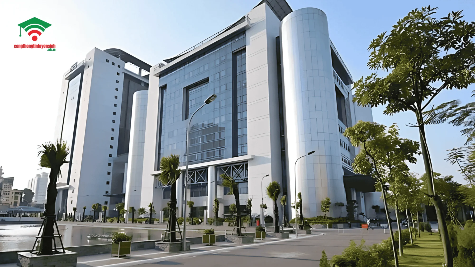 Top 10 các trường đại học có hệ vừa học vừa làm Đại học Kinh tế quốc dân NEU