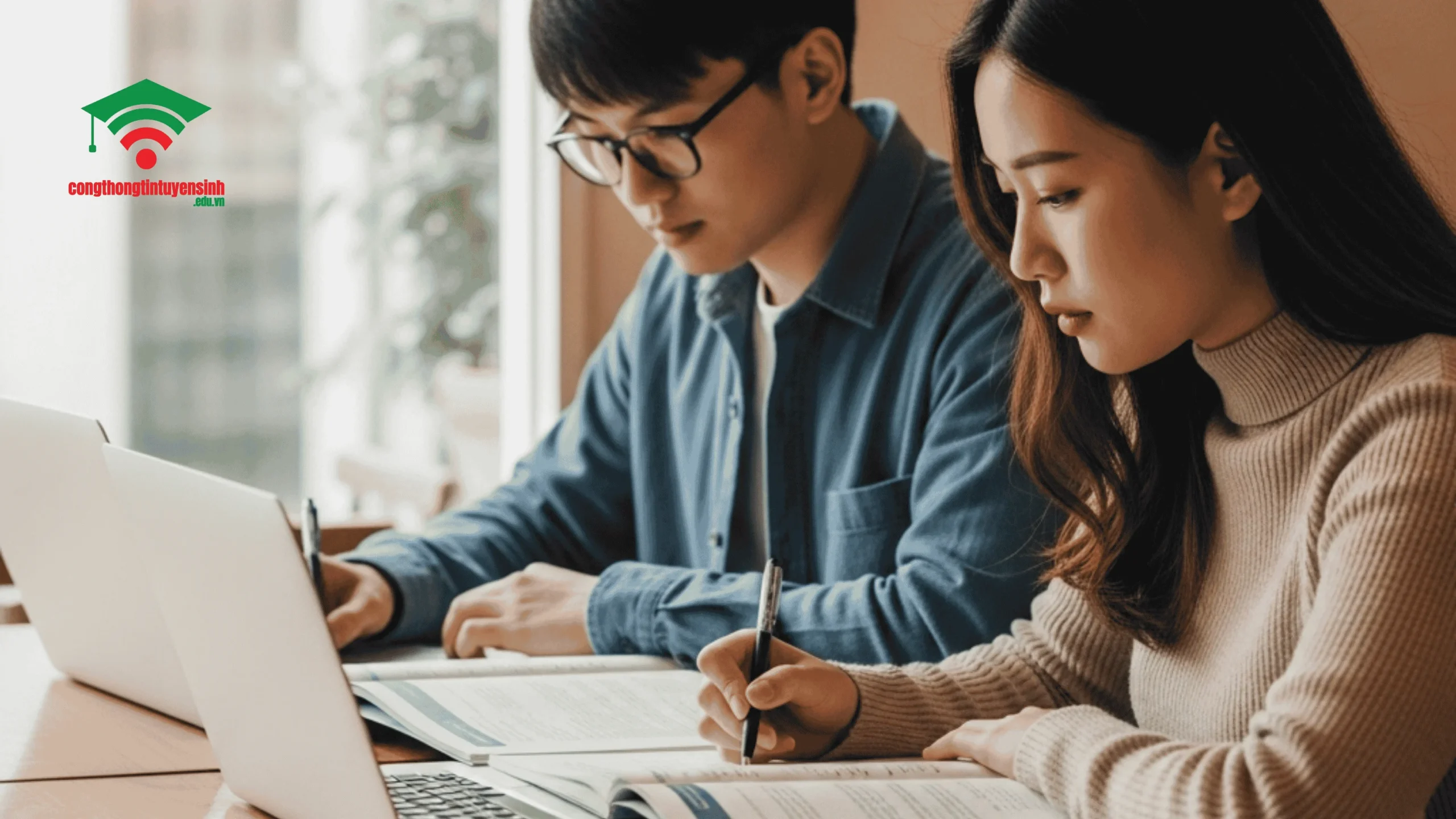 Bí quyết học văn bằng 2 Ngôn ngữ Anh online hiệu quả