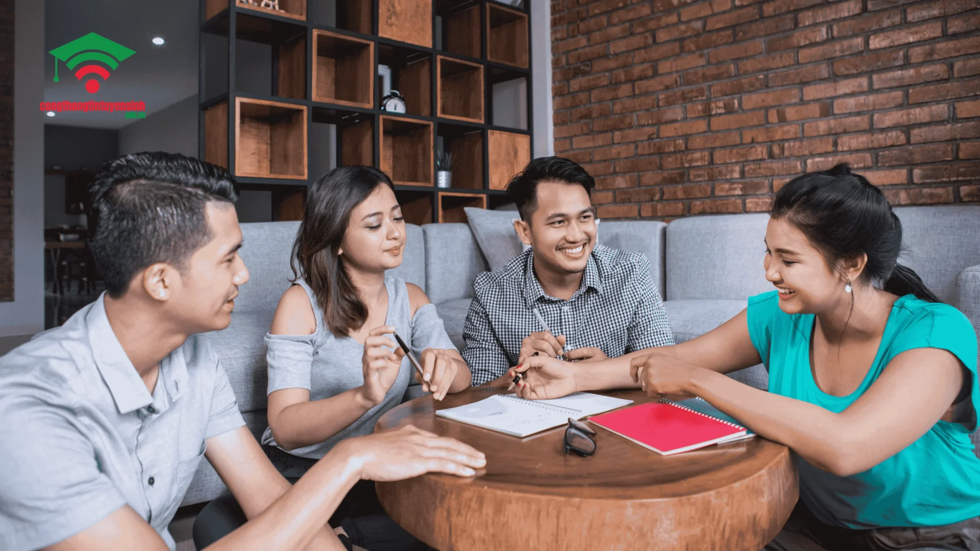 Câu hỏi thường gặp về liên thông ngành ngôn ngữ Anh