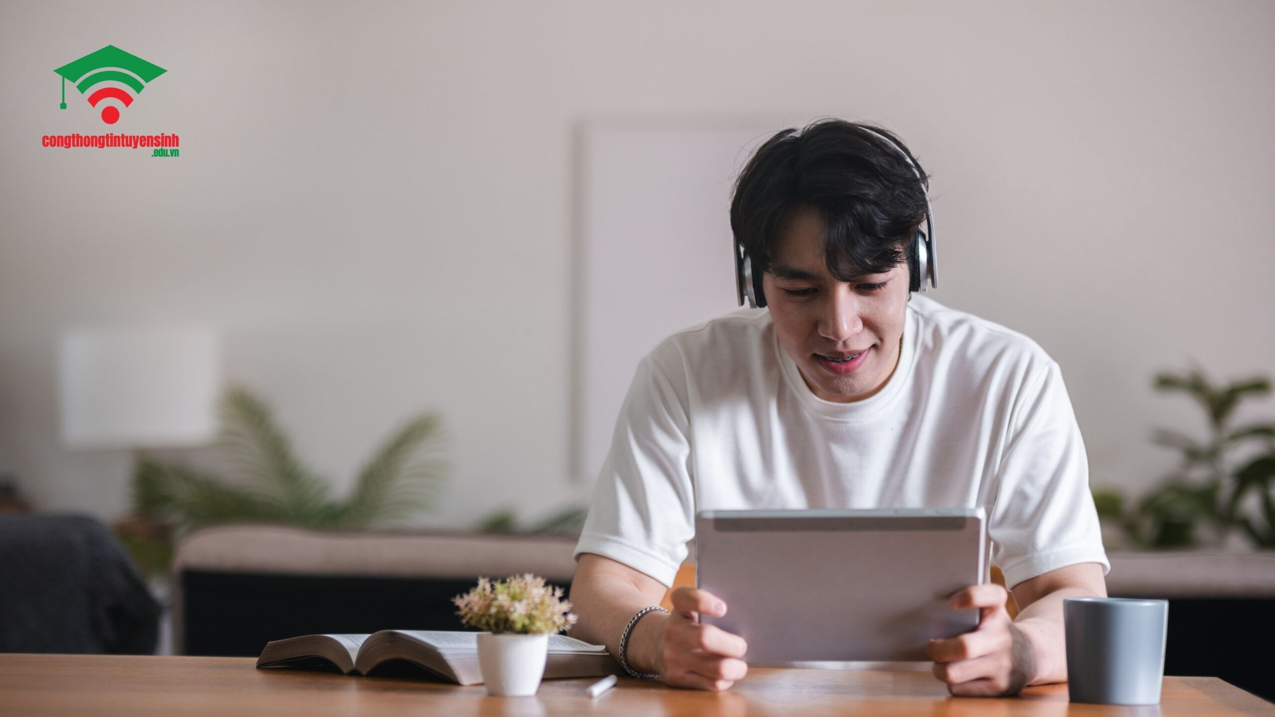 Văn bằng 2 ngôn ngữ Anh từ xa: Toàn tập thông tin từ A-Z