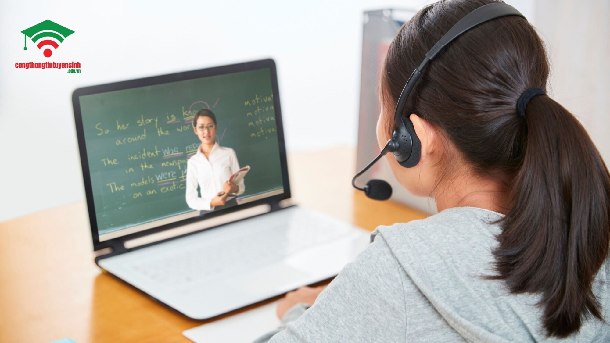 Văn bằng 2 có phải là lợi thế tuyệt đối